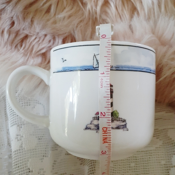 VTG Totally Today Coastal Lighthouse Coffee Mug - Picture 12 of 12